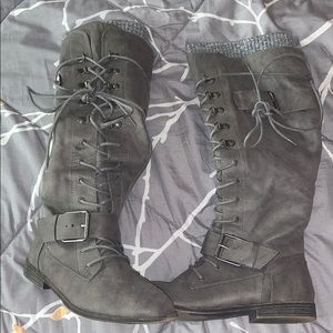 women’s knee high gray/taupe boots